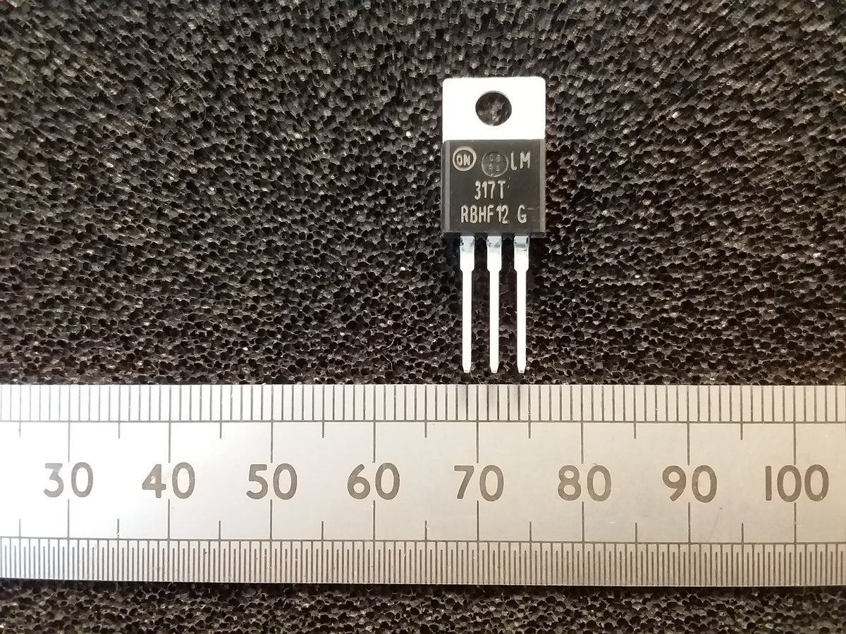 Linear Voltage Regulator IC Three Terminal TO-220 Negative And Positive