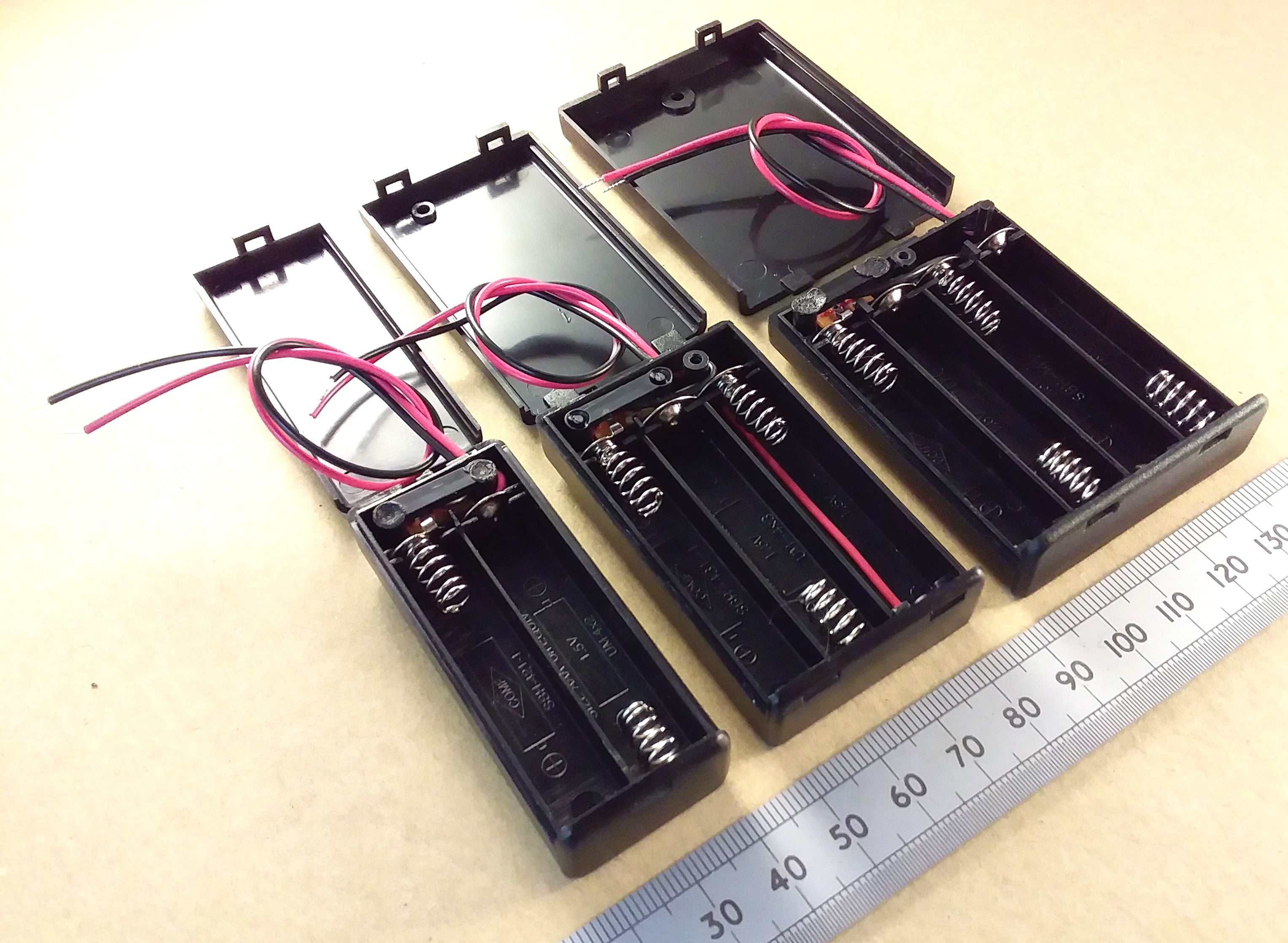 AAA Wired Battery Box With On Off Switch in 2 3 or 4 UM4 Cell Size