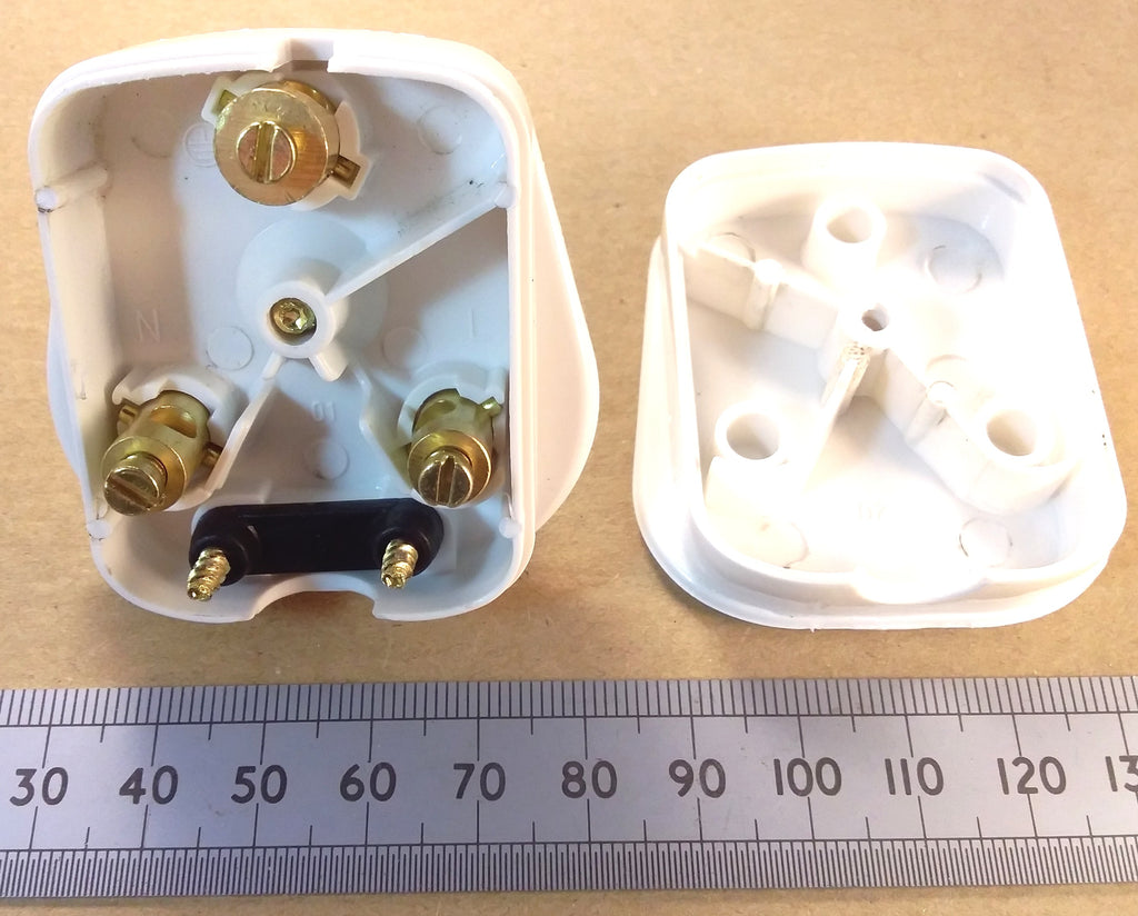 Round Pin Mains Power Plug 15 Amp 15A 250V Unfused British UK Type BS546A