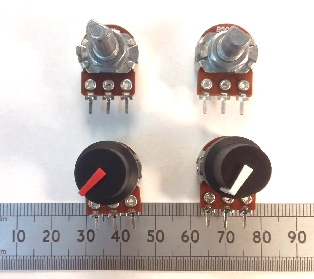 Potentiometer Control Knob For 6mm D Shaft Pots with Colored Line K87MBR D60