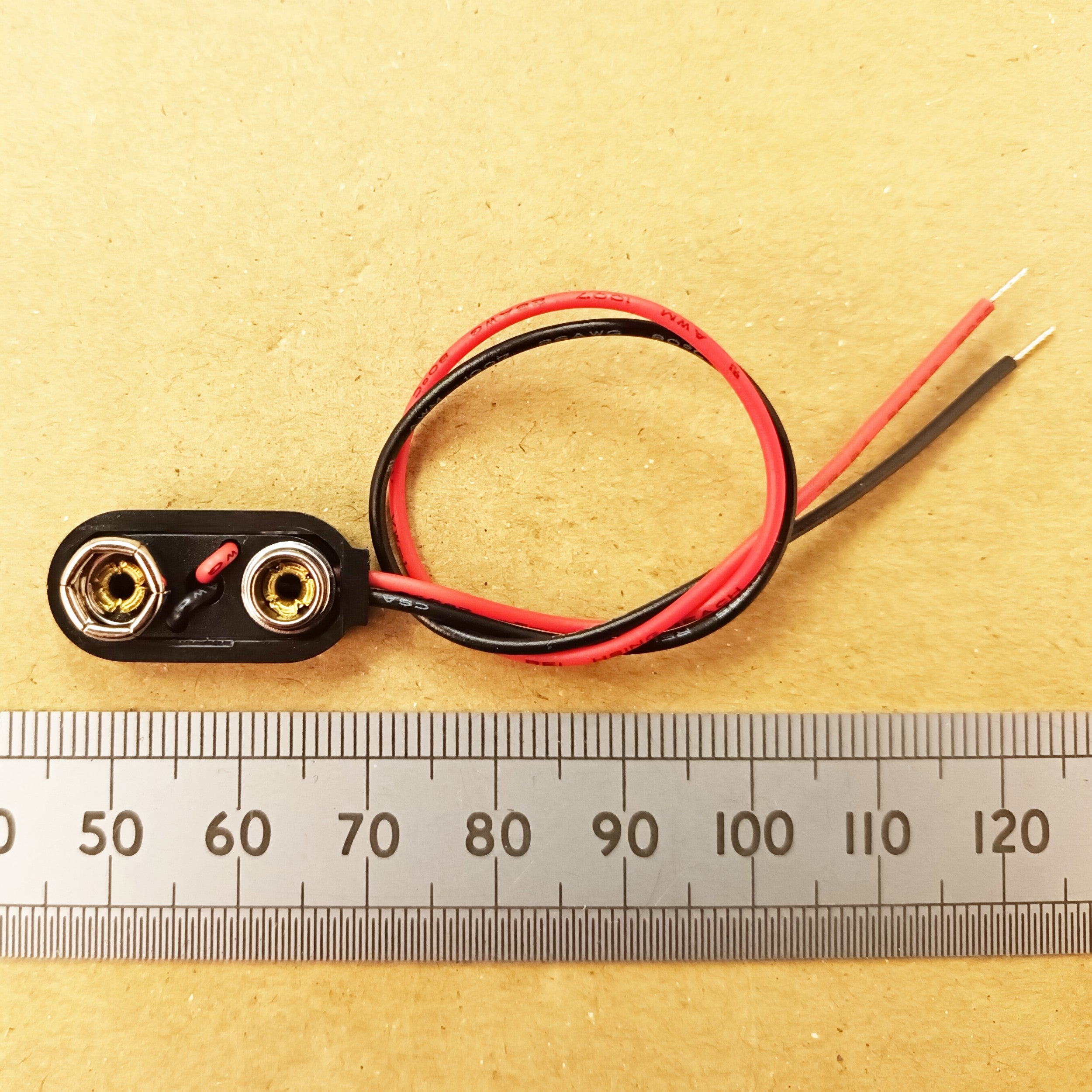 PP3 9V Battery Clip In Hard Plastic 15cm Wires