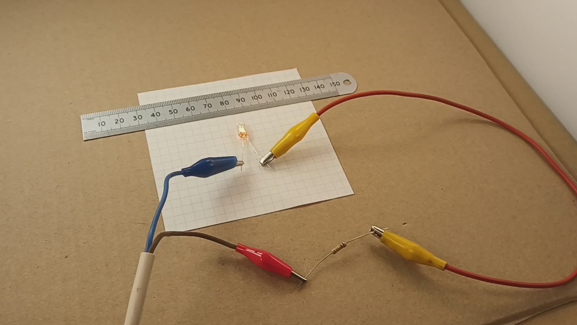 Miniature Neon Bulb 6mm Diameter Mains Indicator Cold Cathode Glow Lamp