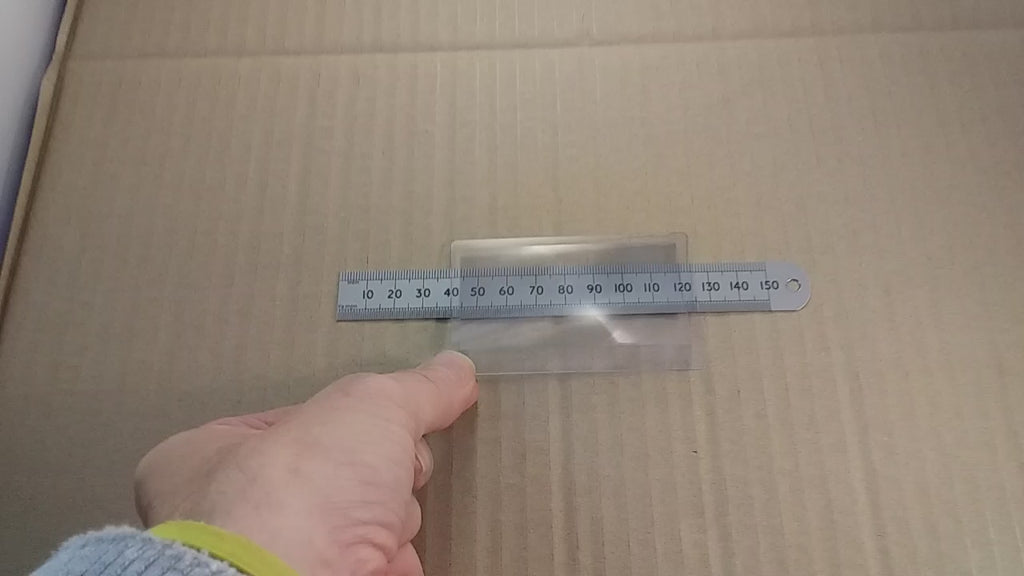 Credit Card Sized Flat Plastic Magnifier Fresnel Magnifying Lens, Solar Firelighter