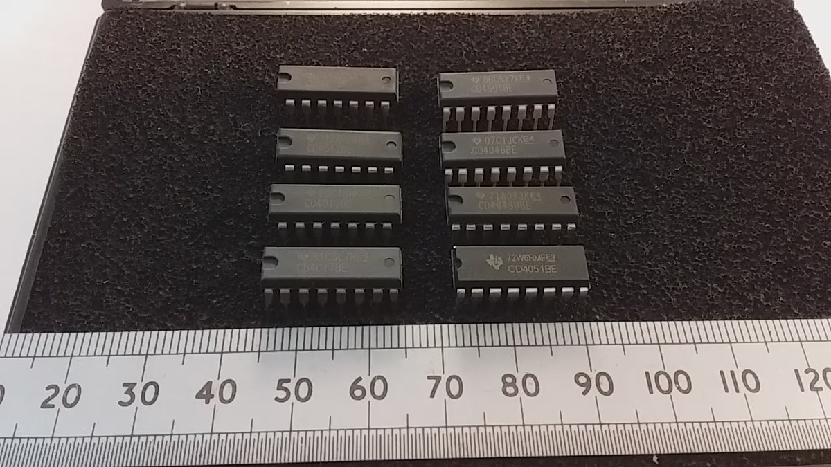 4000 Series CMOS Logic IC Dil Chips By Texas Instruments
