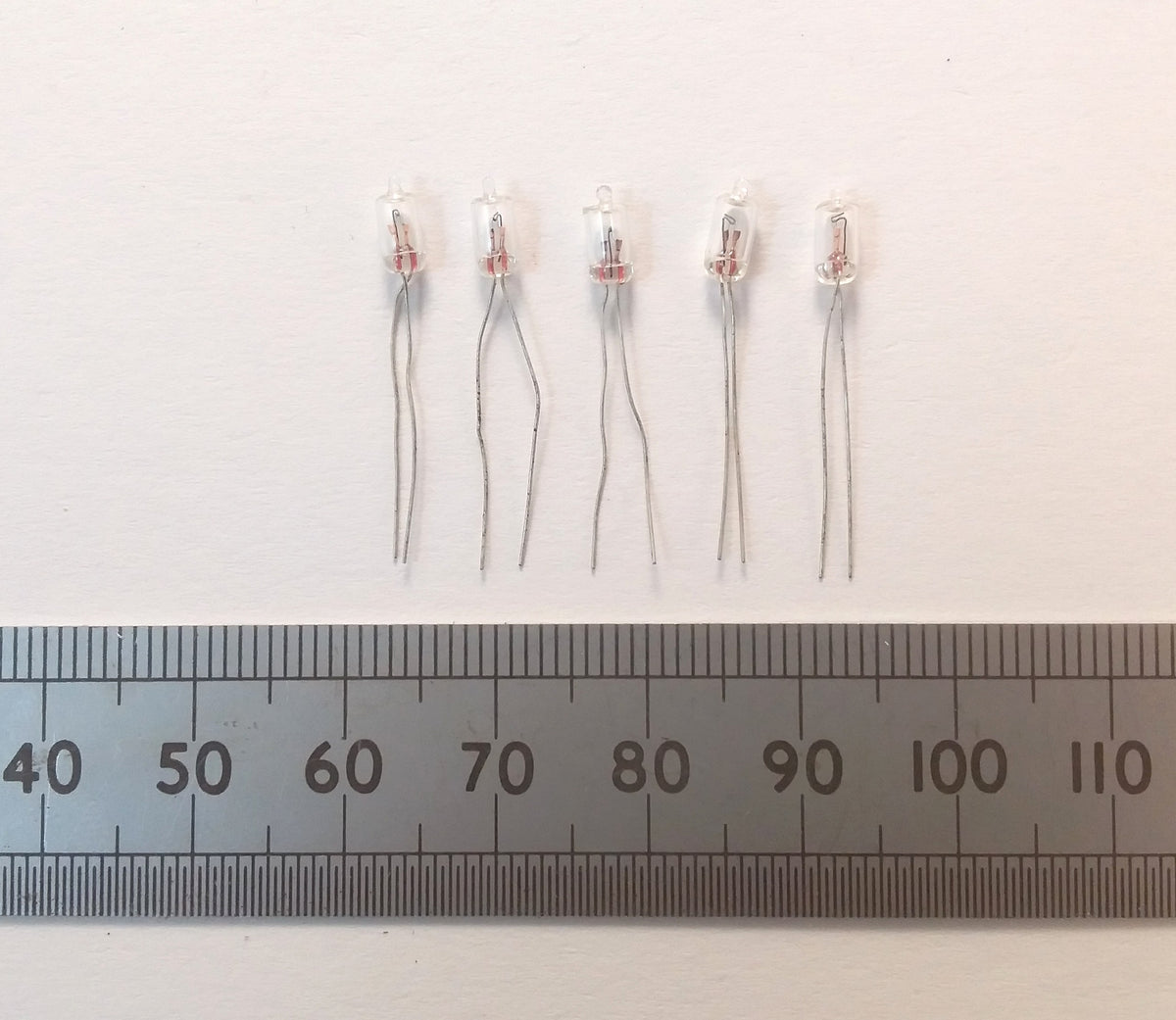 3mm 6V Low Current Grain of Wheat Light Bulb 16mA 0.1 Watt VDR