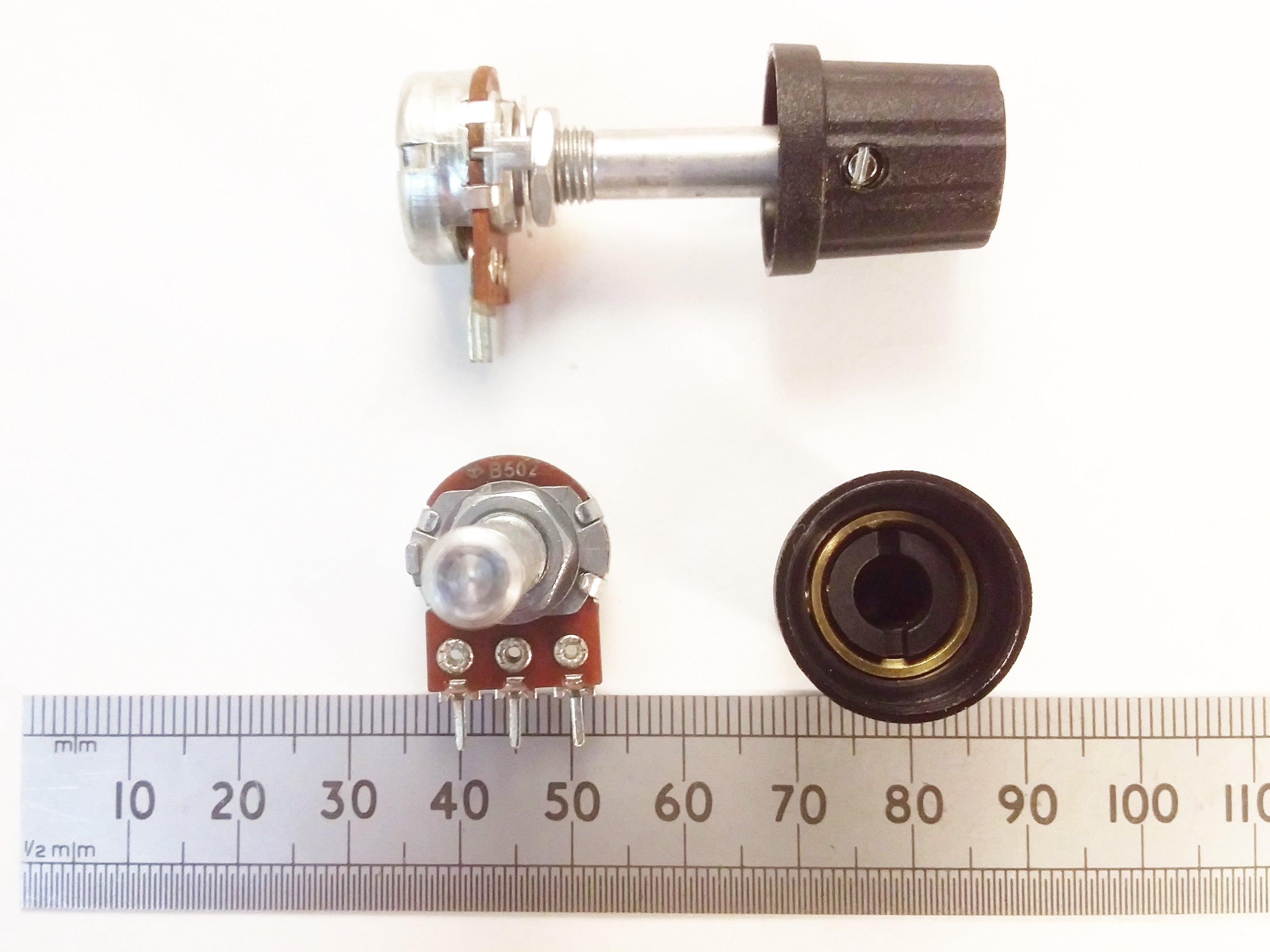 Control Knob 19mm with Movable Pointer Cap for 6.0mm Round Shaft K21 R60S
