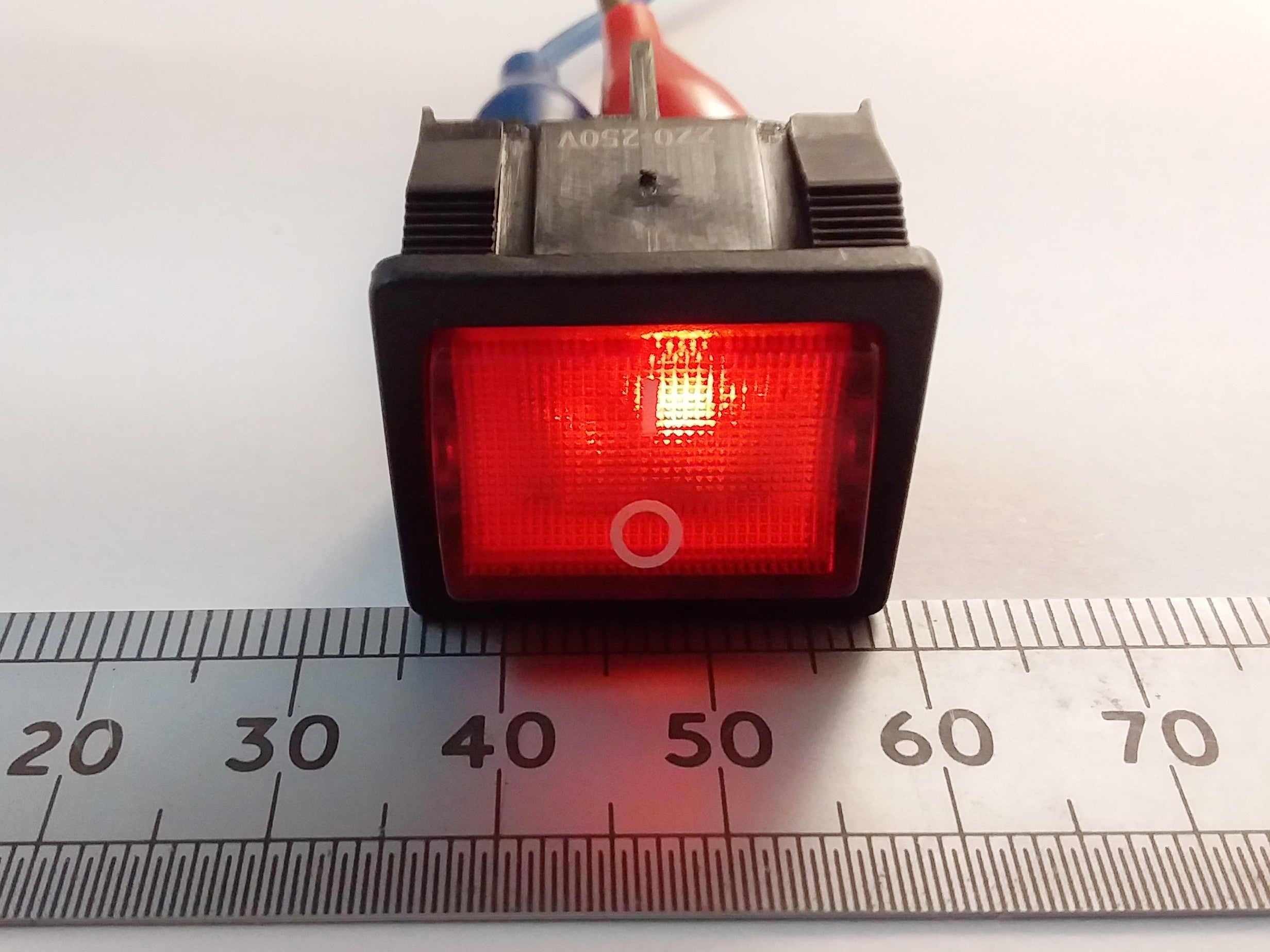 Rocker Switch Mains Power Neon Illuminated DPST 250V 6 Amp