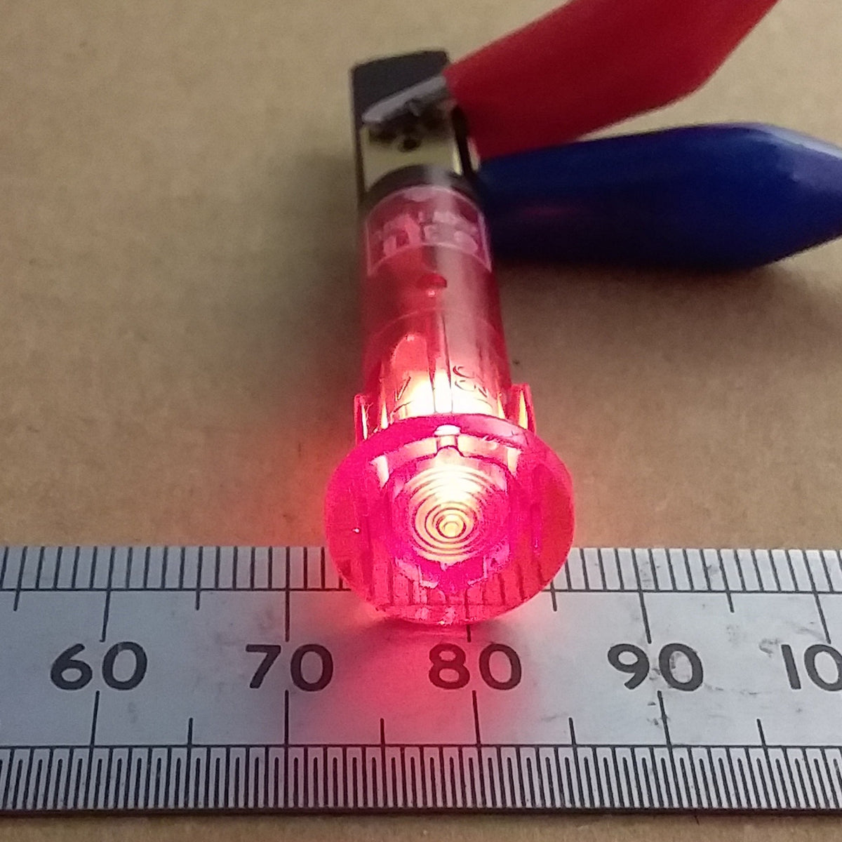 Neon Indicator Panel Lamp Bulb 12mm Round 220 To 250 VAC Mains 33B