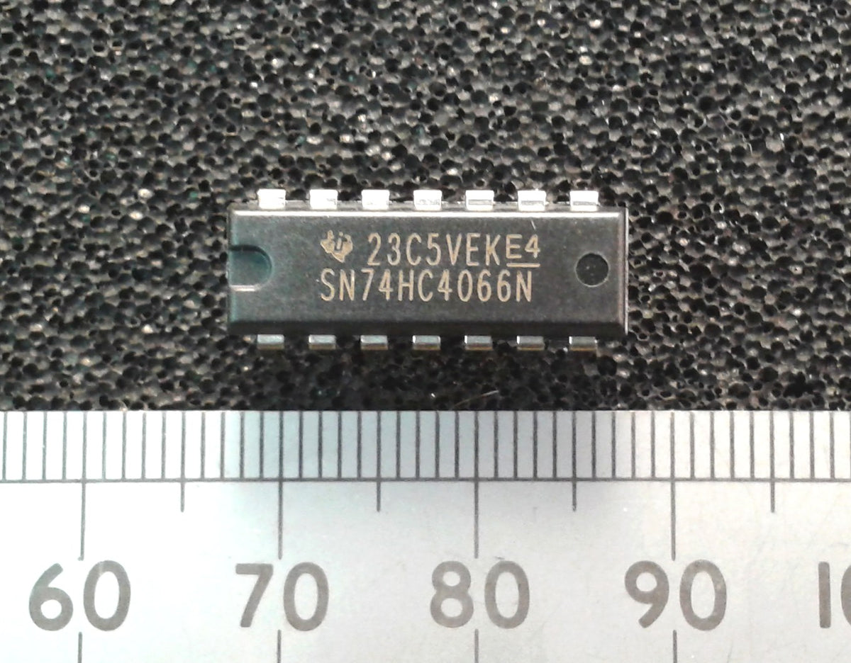 74HC CMOS Logic IC DIL DIP By Texas Instruments Various Types