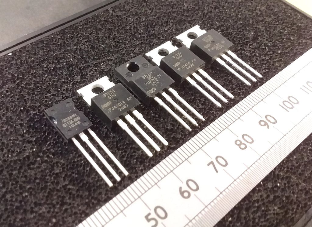 Triac SCR Thyristor Medium Power Silicon Switch