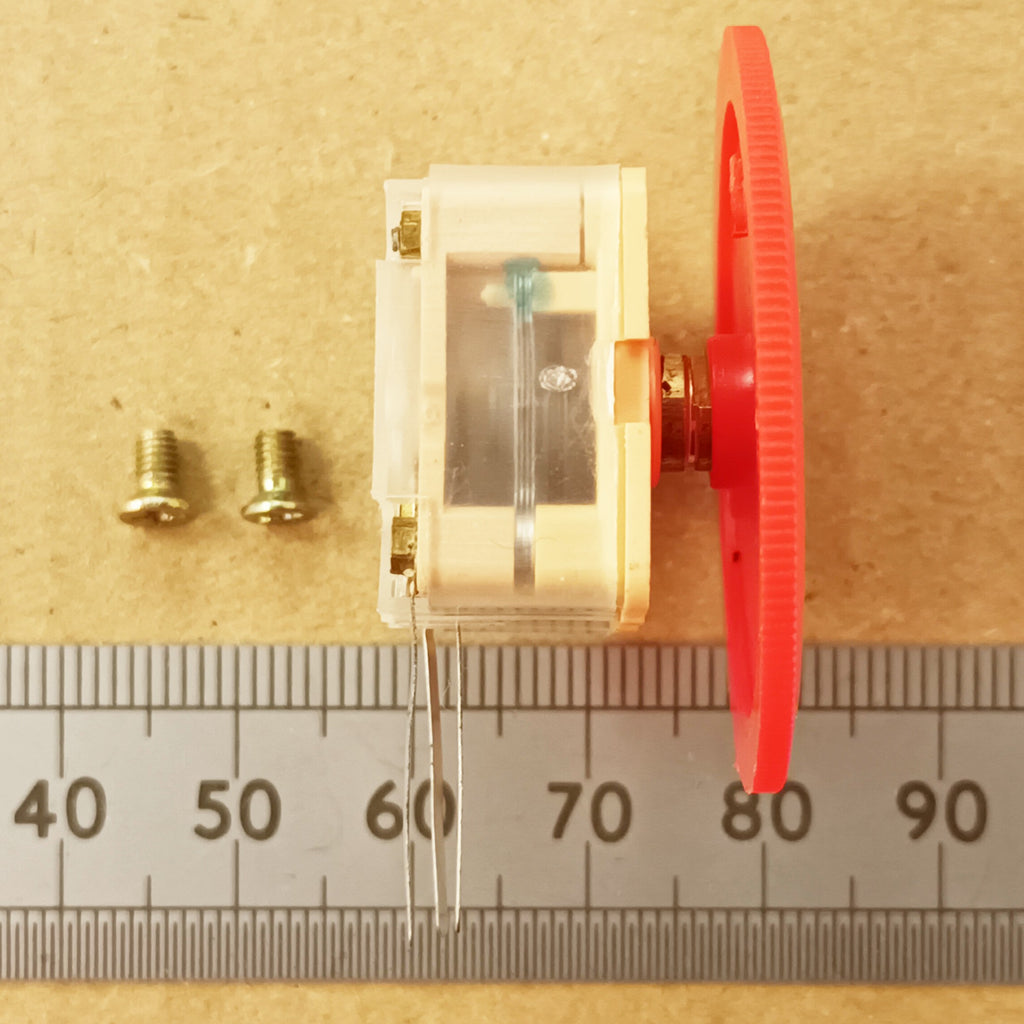 Variable Capacitor Dual Gang 60 140pF 200pF Total Large Red Thumbwheel Knob & Screws