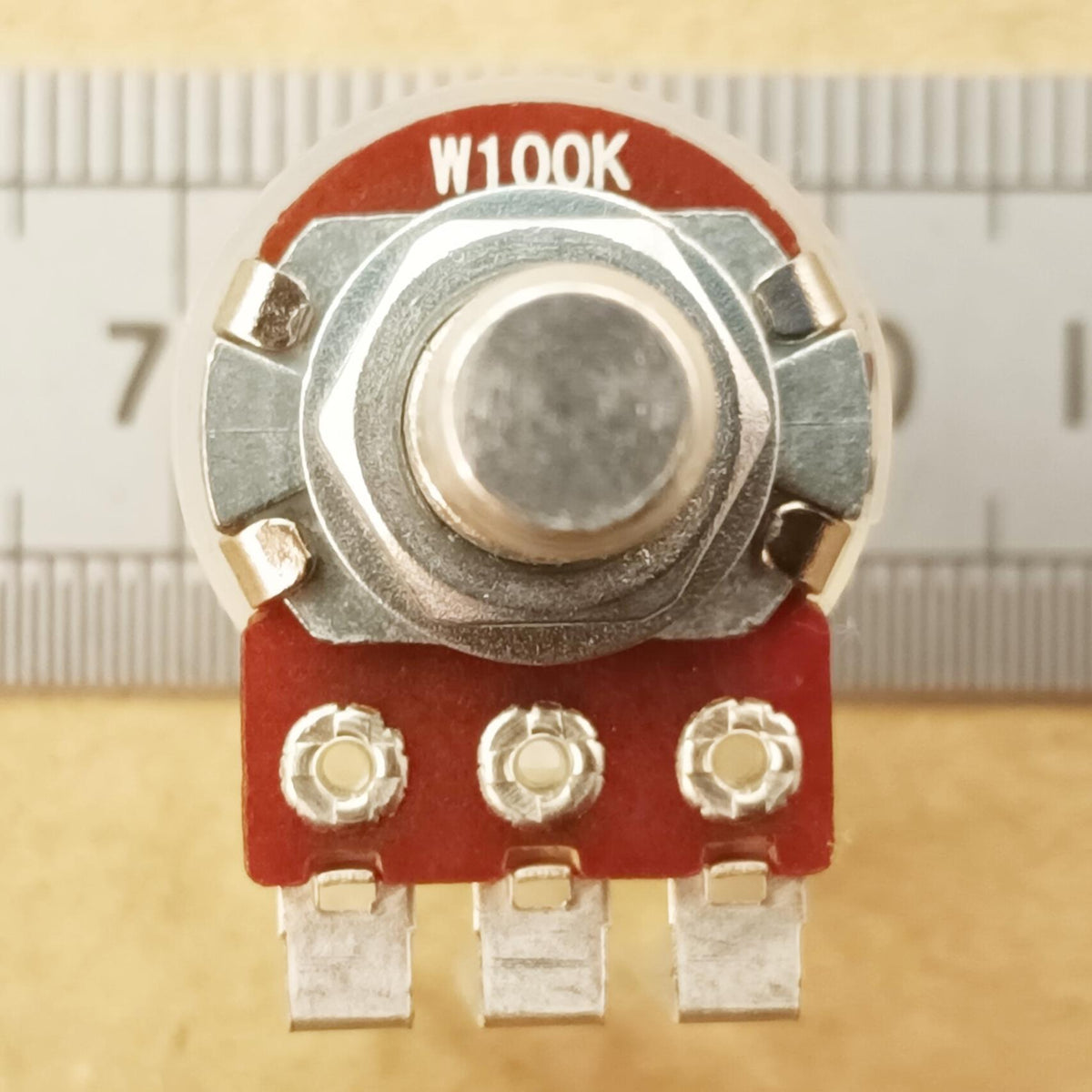 Potentiometer Equalizer Tone Vertical 6.35mm 0.25 Inch Round W VR63L