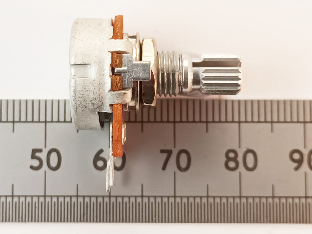 16mm Logarithmic Potentiometer Splined Conductive Plastic A BIS