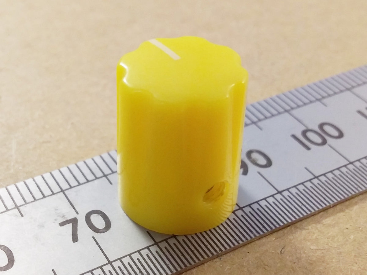 Control Knob For Quarter Inch Round or 6mm Splined Shafts 13mm 1900h