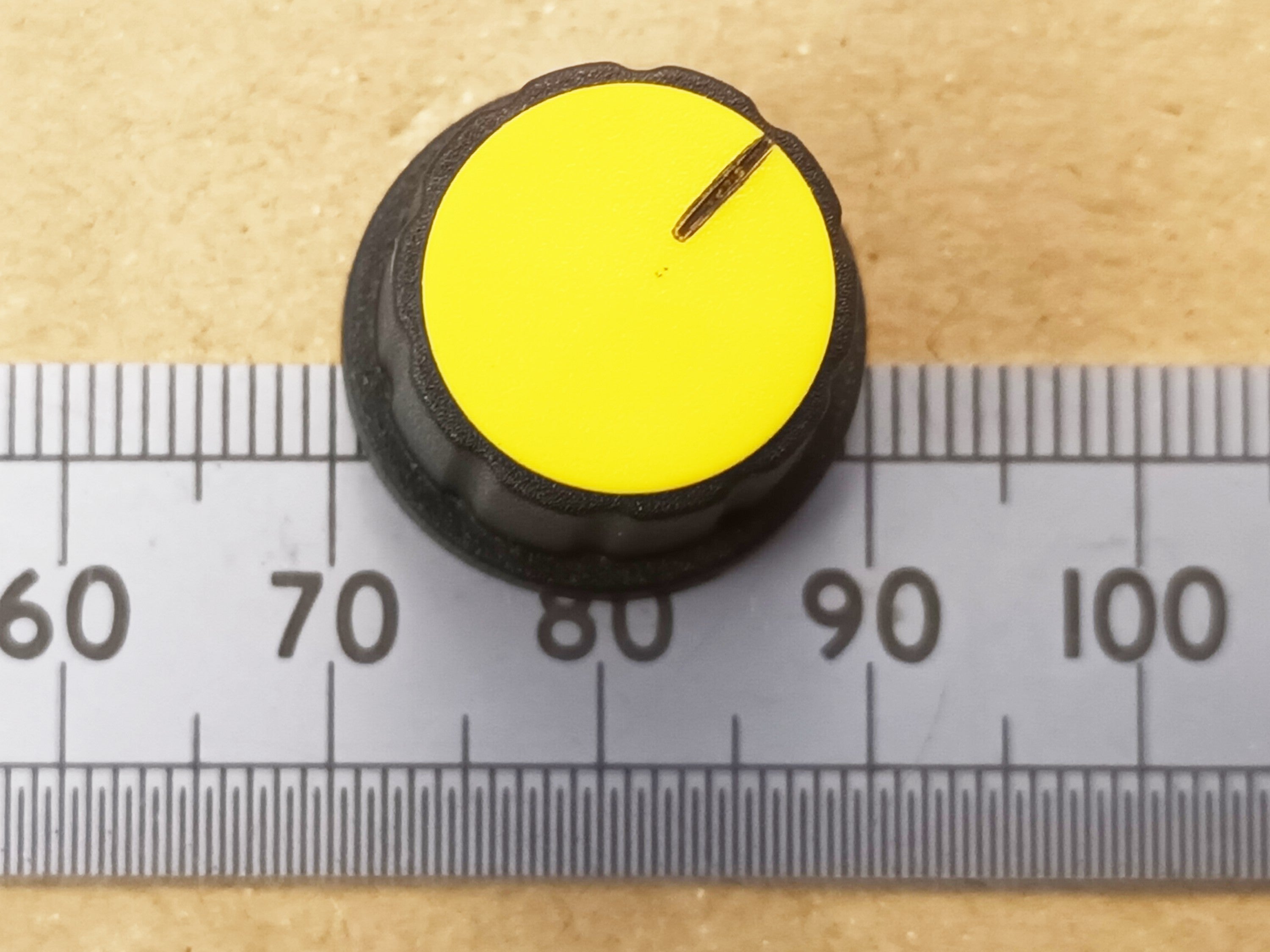 Volume Control Knob 19mm with Movable Pointer Cap For 4mm Round Shaft K21 R40S
